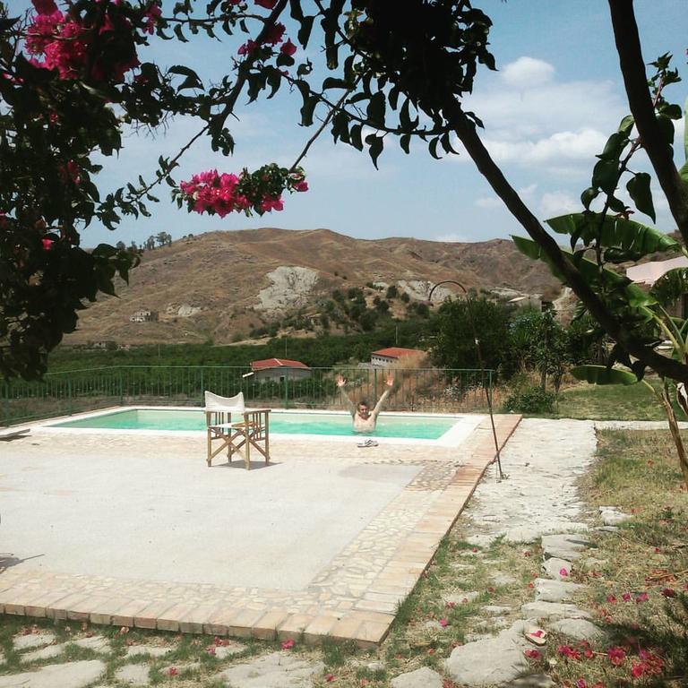 Rio Rosa Villa Bova Marina Bagian luar foto